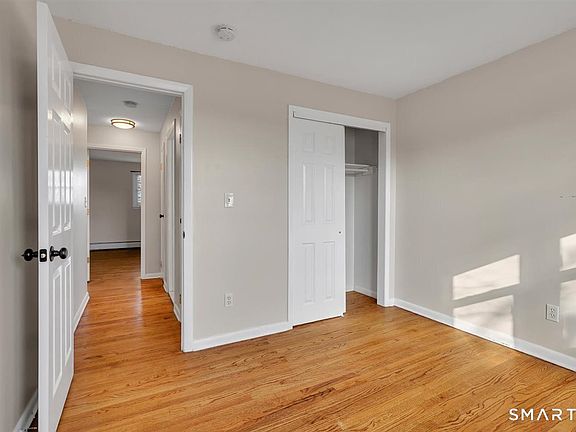 4th image of 63 Maynard St