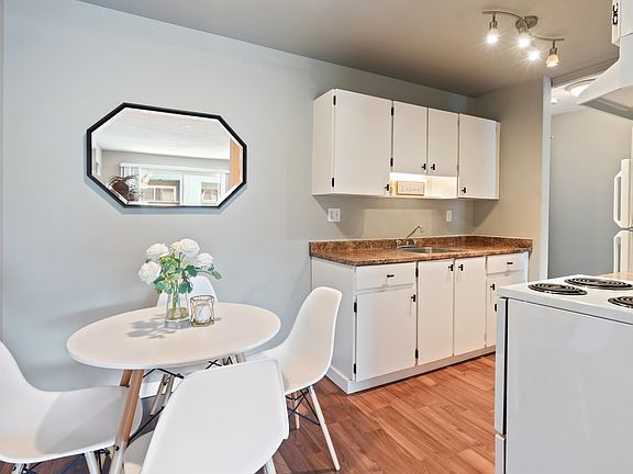 5th image of 1783 Agassiz Rosedale Hwy #9-327