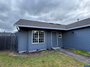 3120 Rooster Ln, Lebanon, OR 97355
