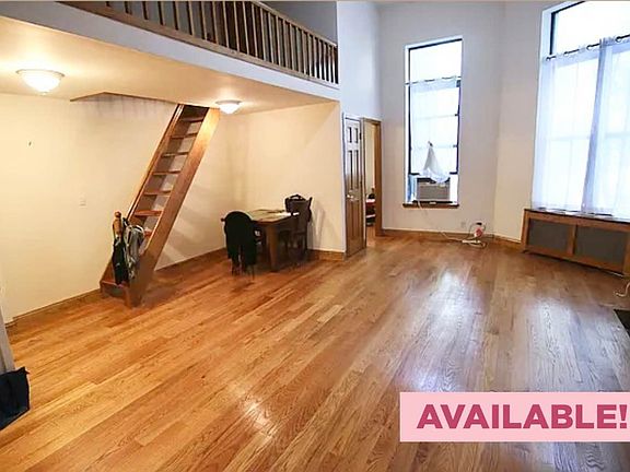4th image of 113 W 74th St