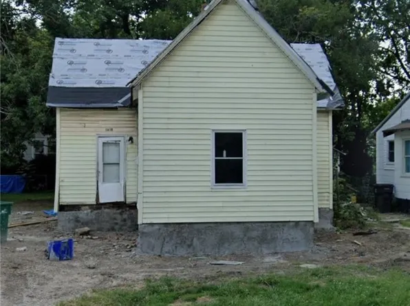 1715 N Whitchel Ave, Decatur, IL 62526