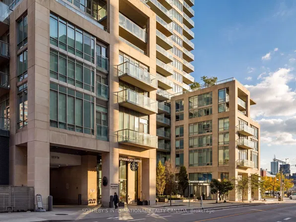 1 Bedford Rd #1004, Toronto, ON M5R 2B5