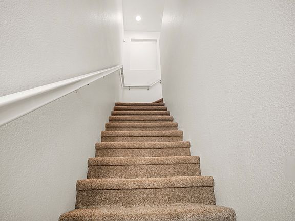 4th image of 1459 Claude Ln Unit 1