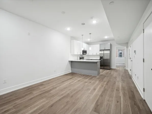 2107 N Fairhill St Unit 2, Philadelphia, PA 19122