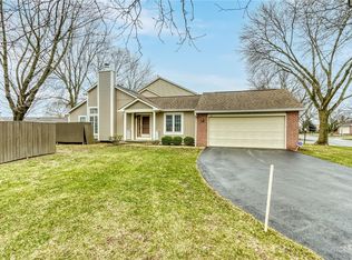 10 Neville Ln, Rochester, NY 14618