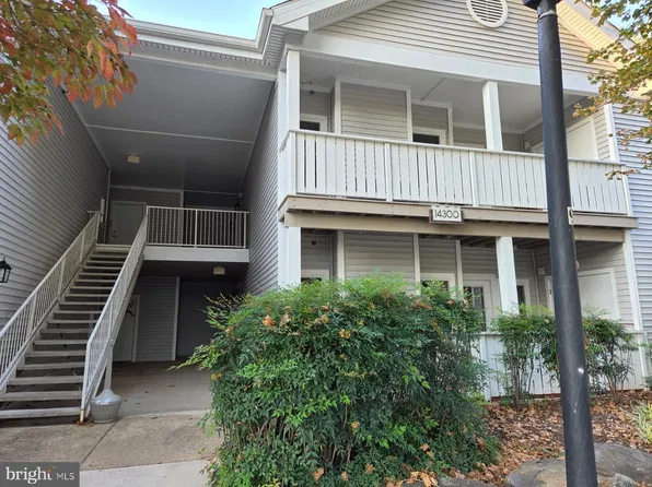 14300 Rosy Ln APT 23, Centreville, VA 20121