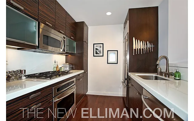 Sold by Douglas Elliman | media 10