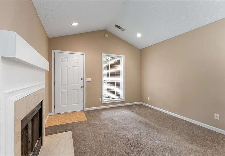 13387 Aventide Ln — Photo 6