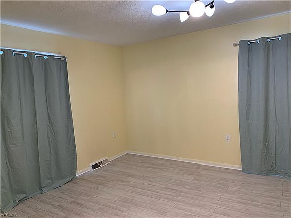 3rd image of 2316 Providence Blvd