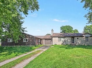 211 N Troutman St, Kewanna, IN 46939