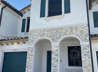 Corsica, Homestead, FL 33032