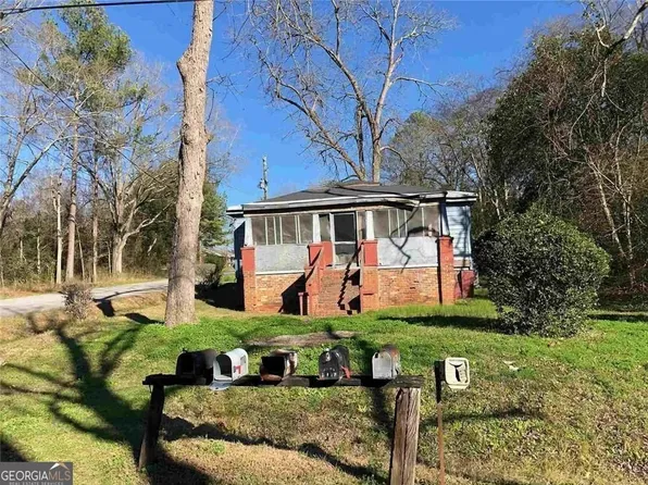 1045 N Wilkinson St, Milledgeville, GA 31061