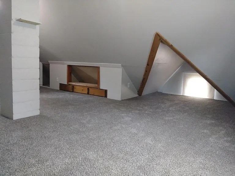 4345 Lowe Rd — Photo 14