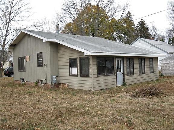 3rd image of 633 Adams Ave