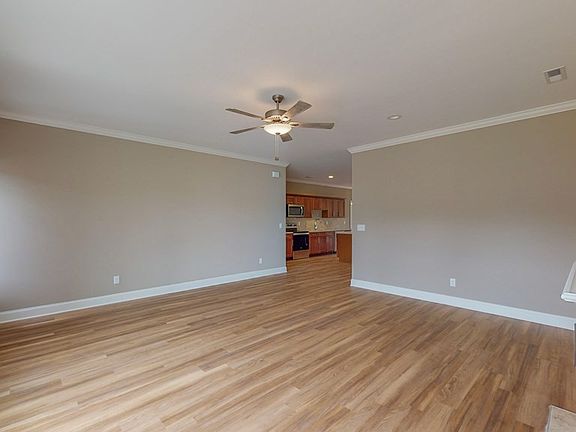 3rd image of 1418 Niki Way NE #17