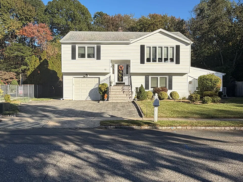 Minute Man Rd