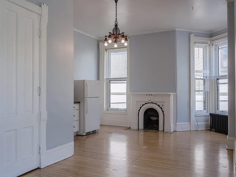 Lafayette Apartment Homes — Photo 13