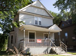 1811 Como Ave SE, Minneapolis, MN 55414