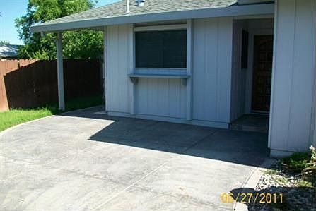 4th image of 7697 Twin Oaks Ave