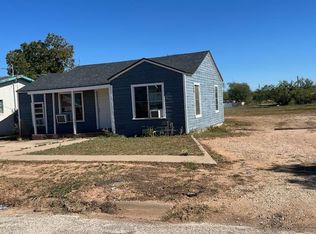 3106 Avenue K, Snyder, TX 79549