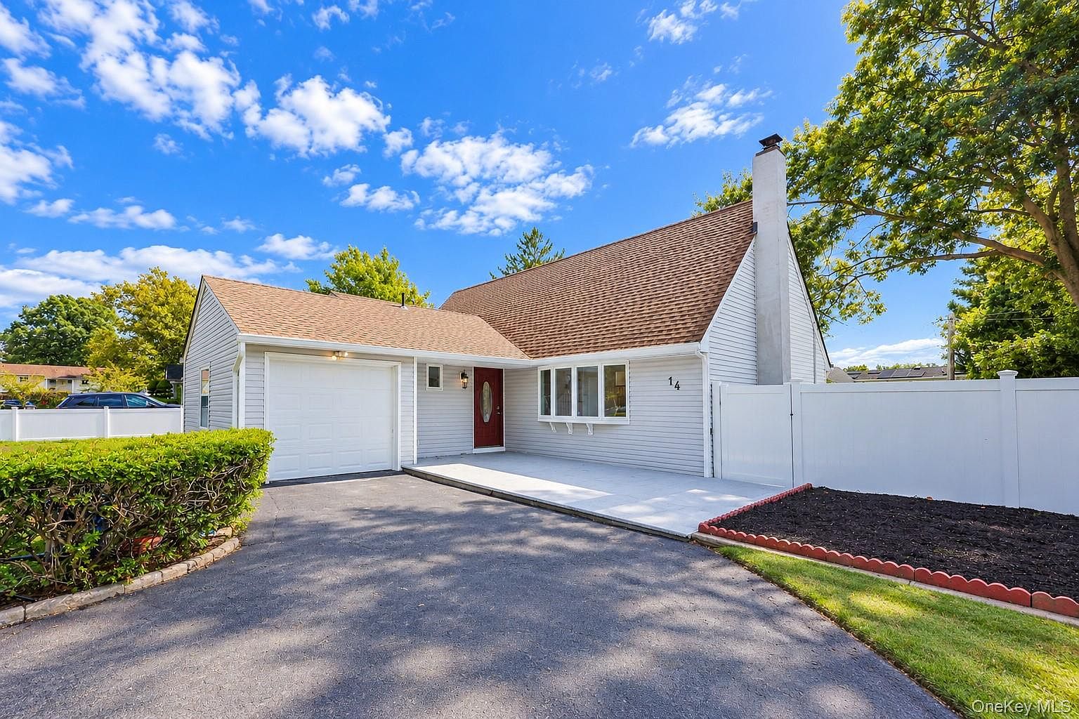 14 Arcadia Drive, Dix Hills, NY 11746 | MLS #1053605 | Zillow