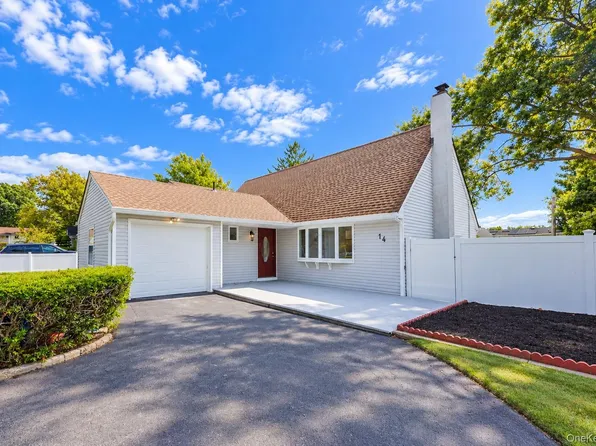 14 Arcadia Drive, Dix Hills, NY 11746