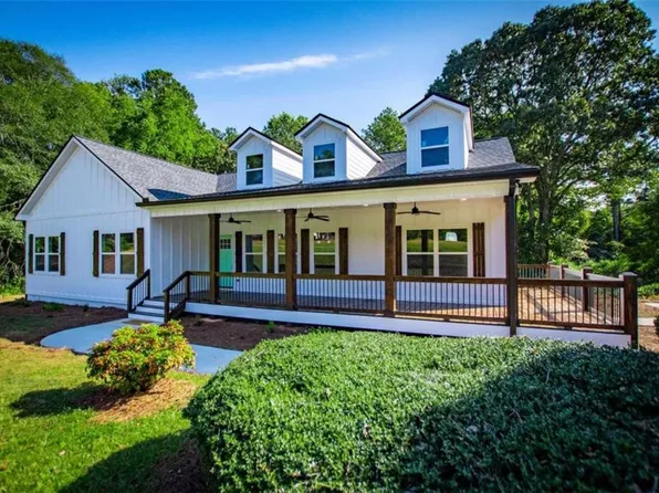 520 Whooping Creek Church Rd, Carrollton, GA 30116