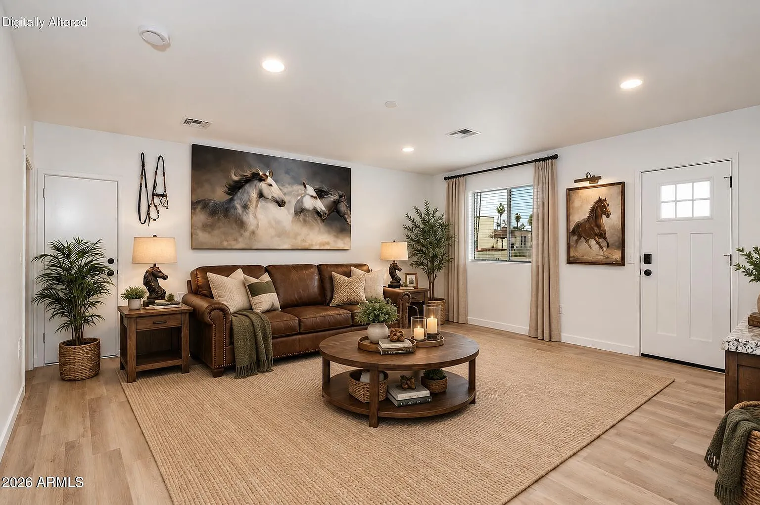 3 bed, 2.0 bath, 1007 sqft, $1,850 — Photo 1