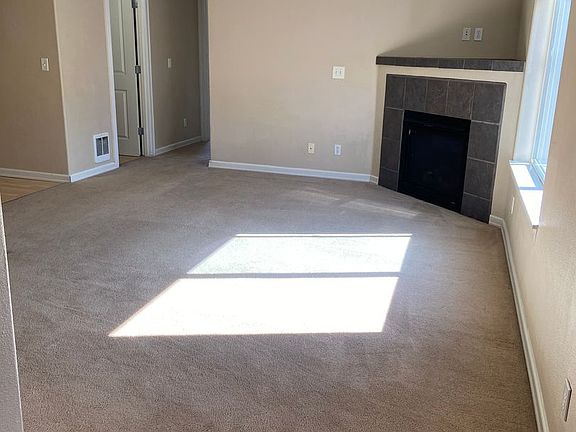 5th image of 1114 Wacomac St