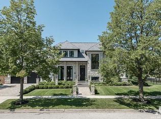 164 Michael John Dr, Park Ridge, IL 60068