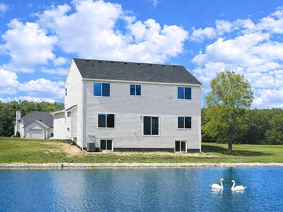2nd image of 7177 Belle Pointe Dr