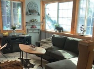 471 Davidson Ln, Crestline, CA 92325