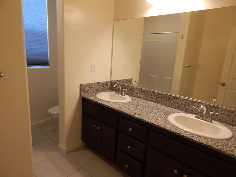 4613 W Payson Ct — Photo 19