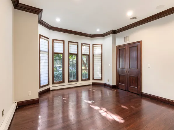 51 Romer Road image 19 of 92