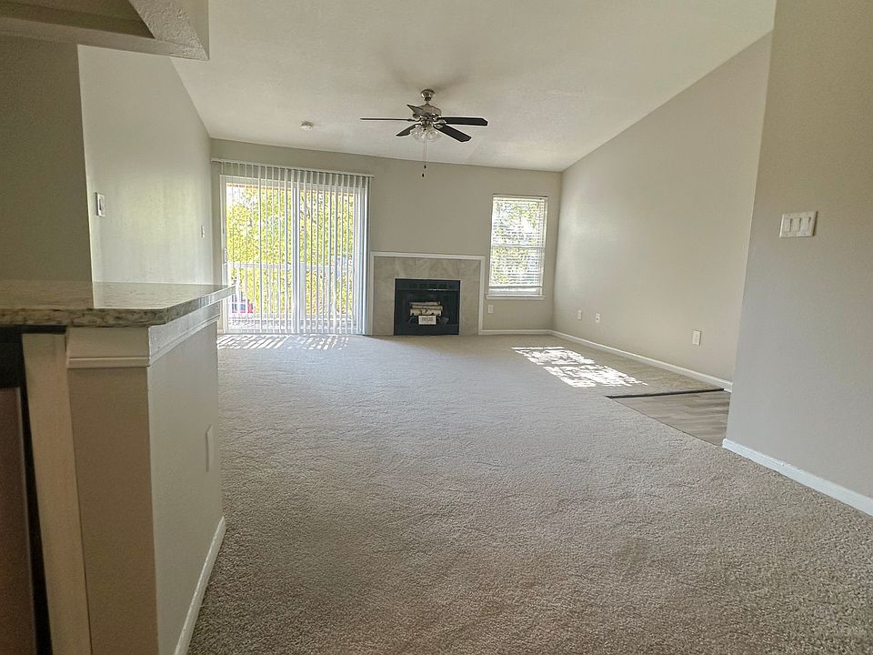 Living room / Dining Room