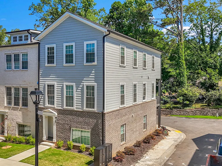 3165 Dogwood Dr #106 — Photo 1