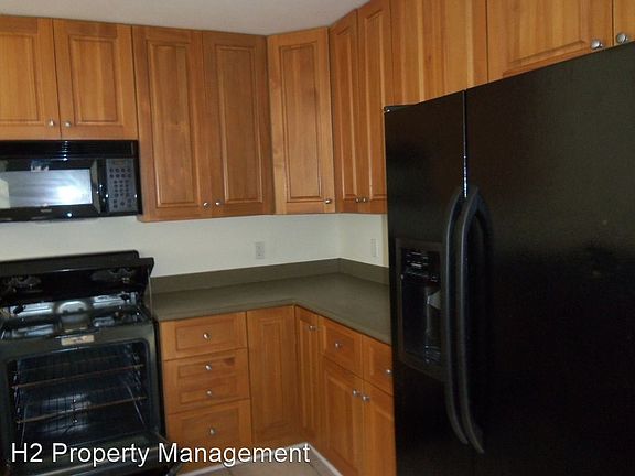 3rd image of 3168 Sawtooth Dr