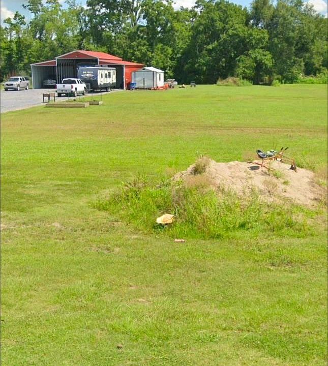 2nd image of 38043 Osten Beard Rd