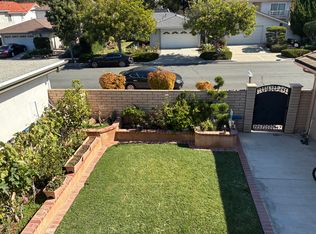 53 Mann St, Irvine, CA 92612