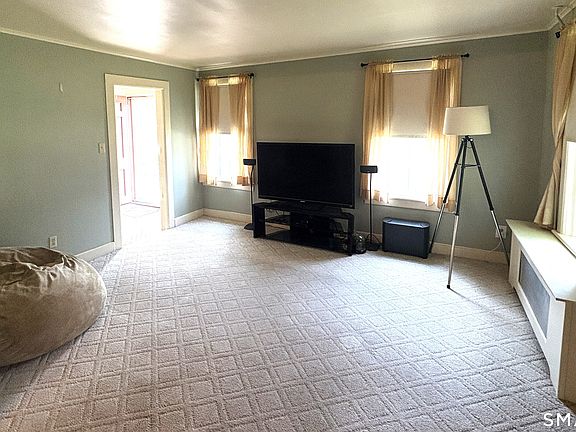 4th image of 63 Elmwood Heights