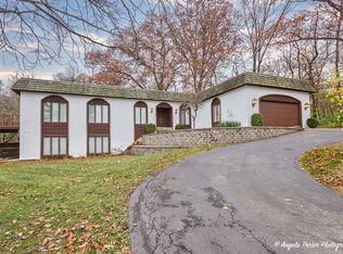 6413 Vermont Trl, Crystal Lake, IL 60012