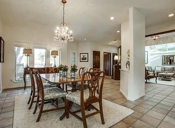 4th image of 14893 Oaks North Dr