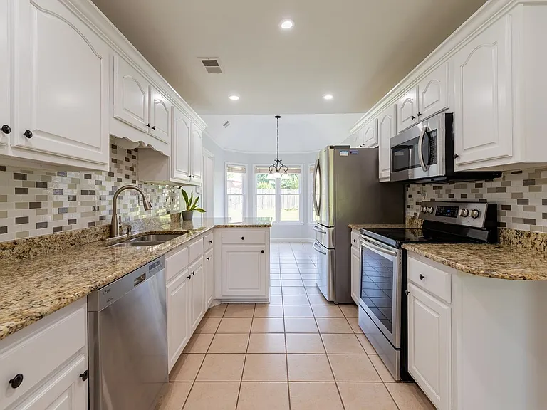10191 Wynmanor Dr — Photo 5