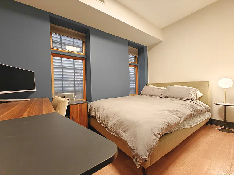 1936 S Racine Ave #1 — Photo 9
