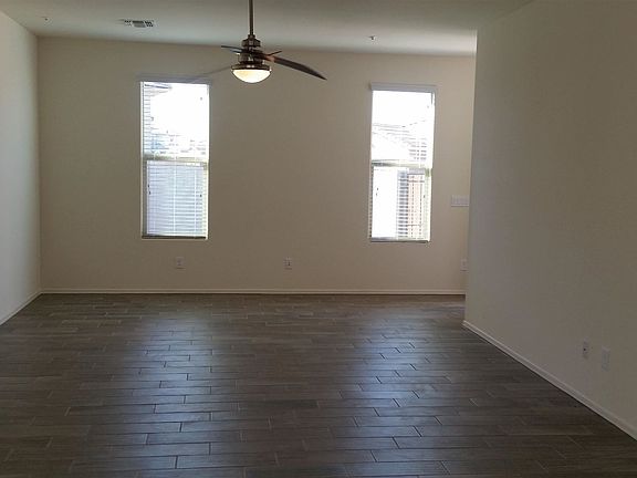 4th image of 8877 W Hollywood Ave