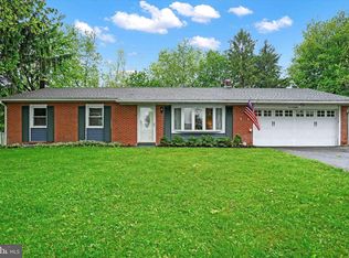 78 Crosswind Dr, Shrewsbury, PA 17361