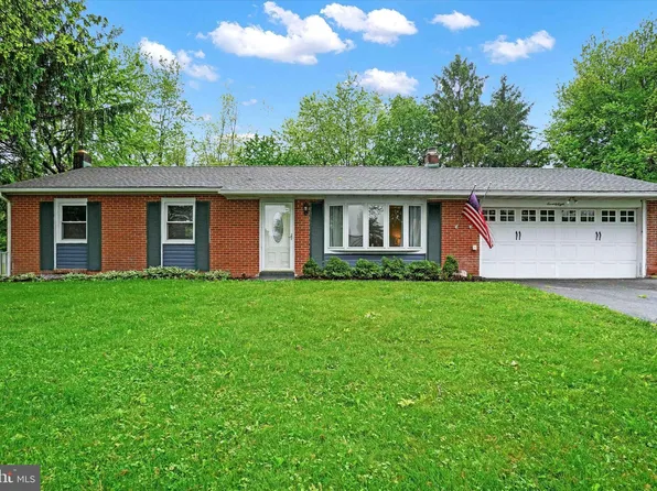78 Crosswind Dr, Shrewsbury, PA 17361