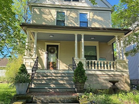2nd image of 716 Payne Ave
