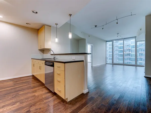 5925 Almeda Rd #2214, Houston, TX 77004