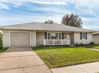 1080 Kane St, Dubuque, IA 52001